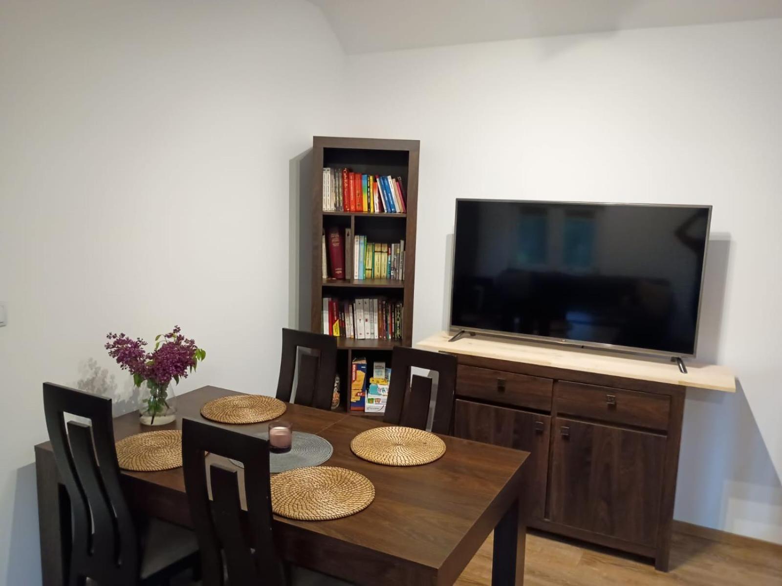 Apartament Pod Lasem Tenczynek Екстериор снимка