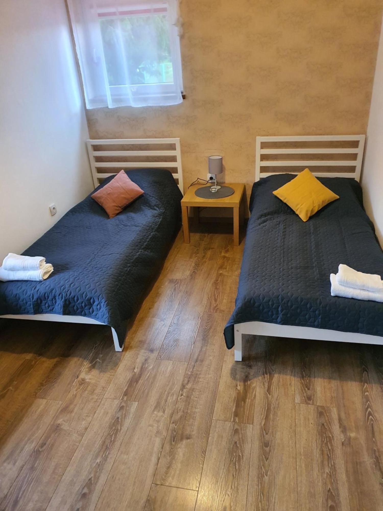 Apartament Pod Lasem Tenczynek Екстериор снимка